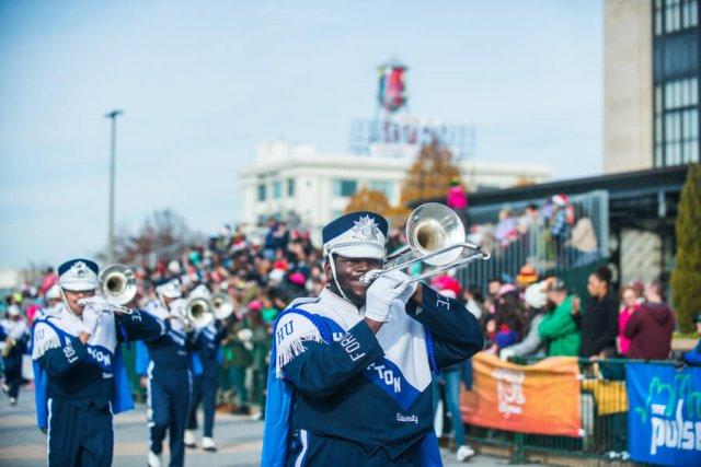 Dominion Christmas Parade 2016